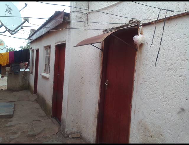 12 BEDROOM HOUSE FOR SALE IN WESTENBURG